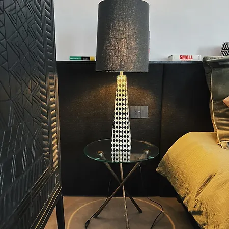 Black Mura Apartment